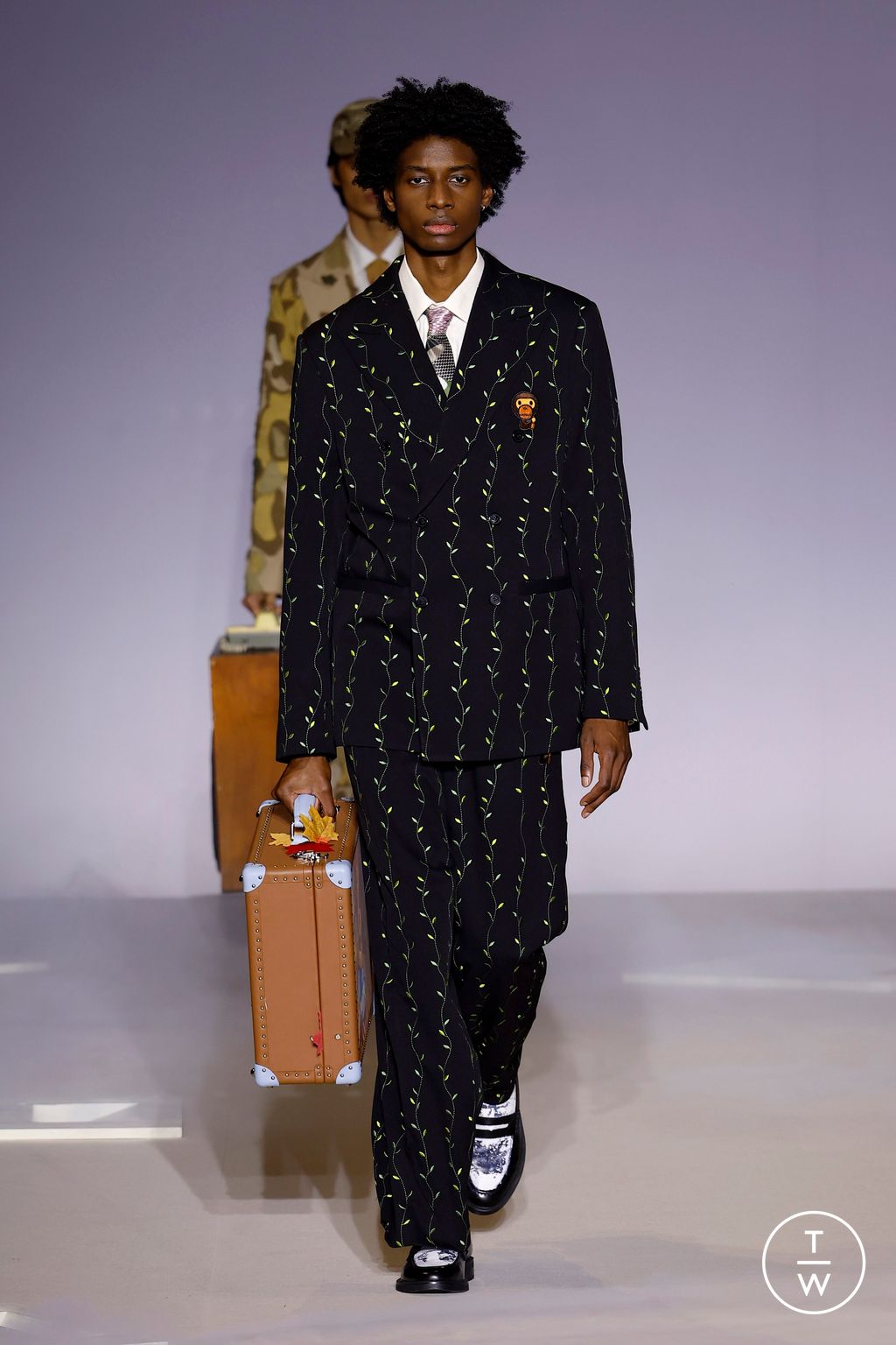 Fashion Week Paris Fall/Winter 2025 look 35 from the Kidsuper collection 男装