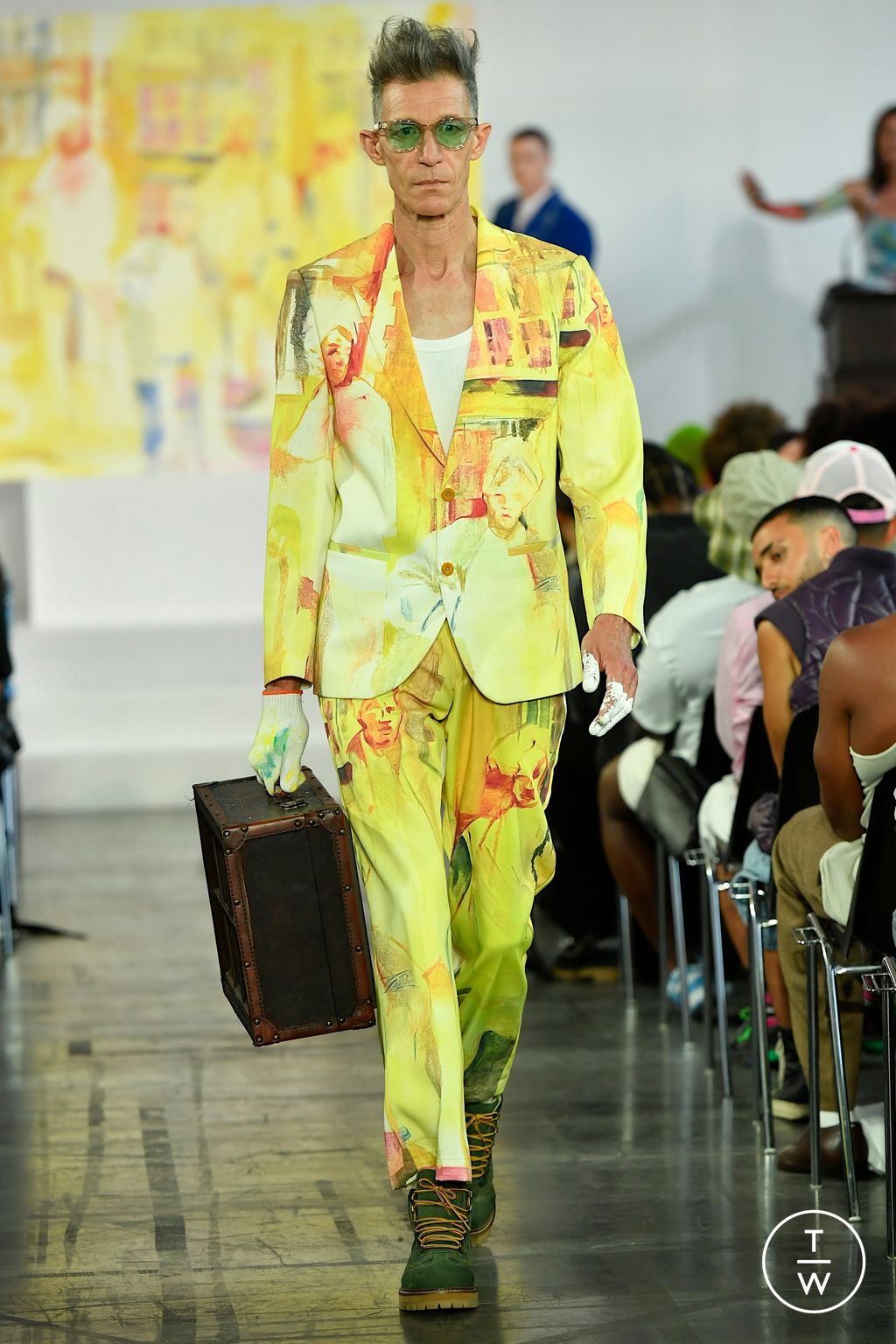 Fashion Week Paris Spring/Summer 2023 look 9 from the Kidsuper collection 男装