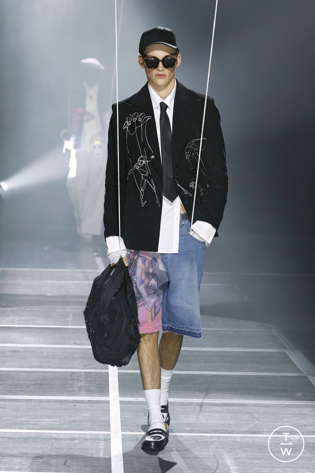 Fashion Week Paris Spring-Summer 2025 look 16 from the Kidsuper collection menswear