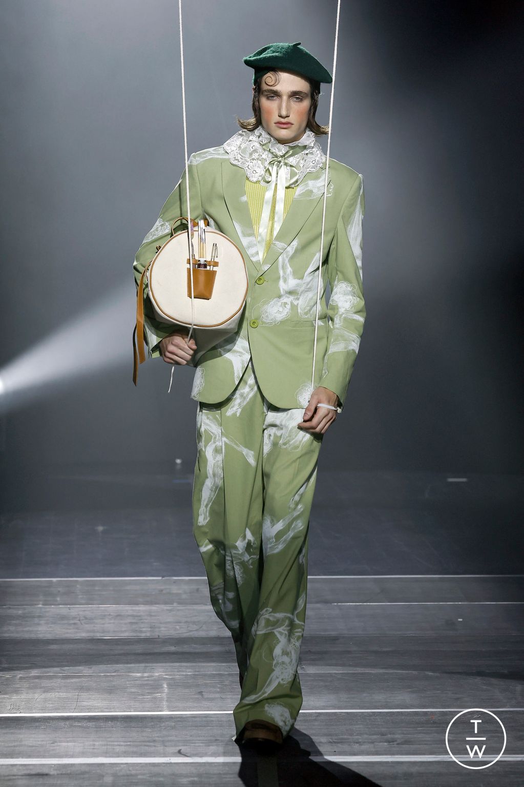 Fashion Week Paris Spring-Summer 2025 look 21 de la collection Kidsuper menswear