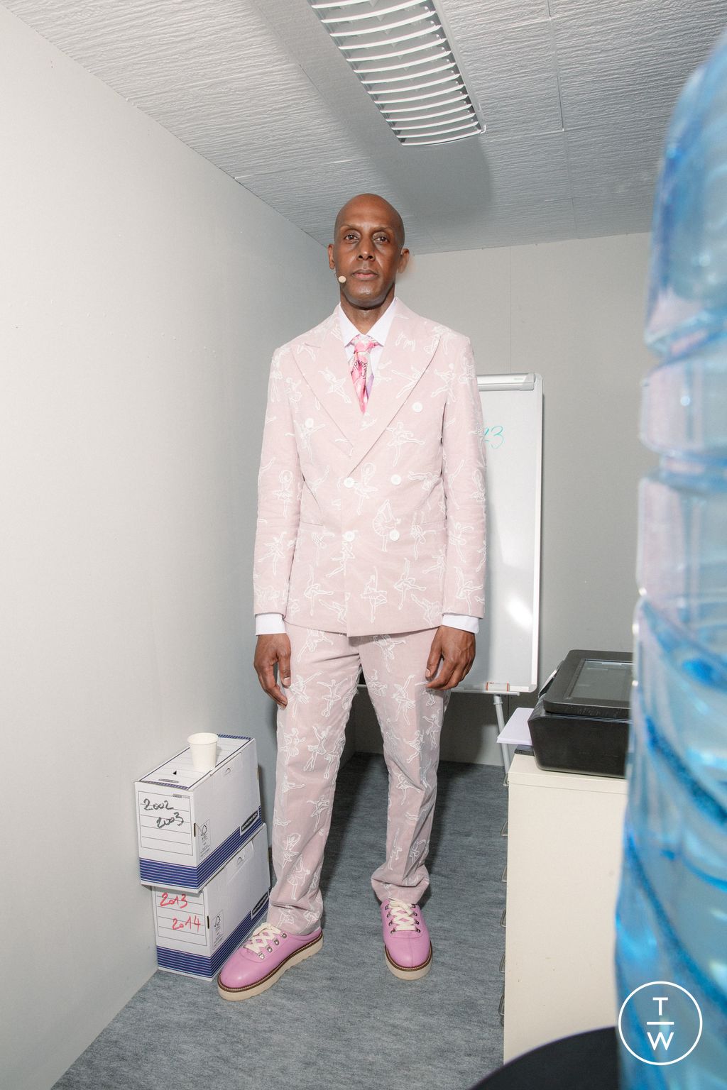 Fashion Week Paris Spring/Summer 2024 look 11 from the Kidsuper collection 男装