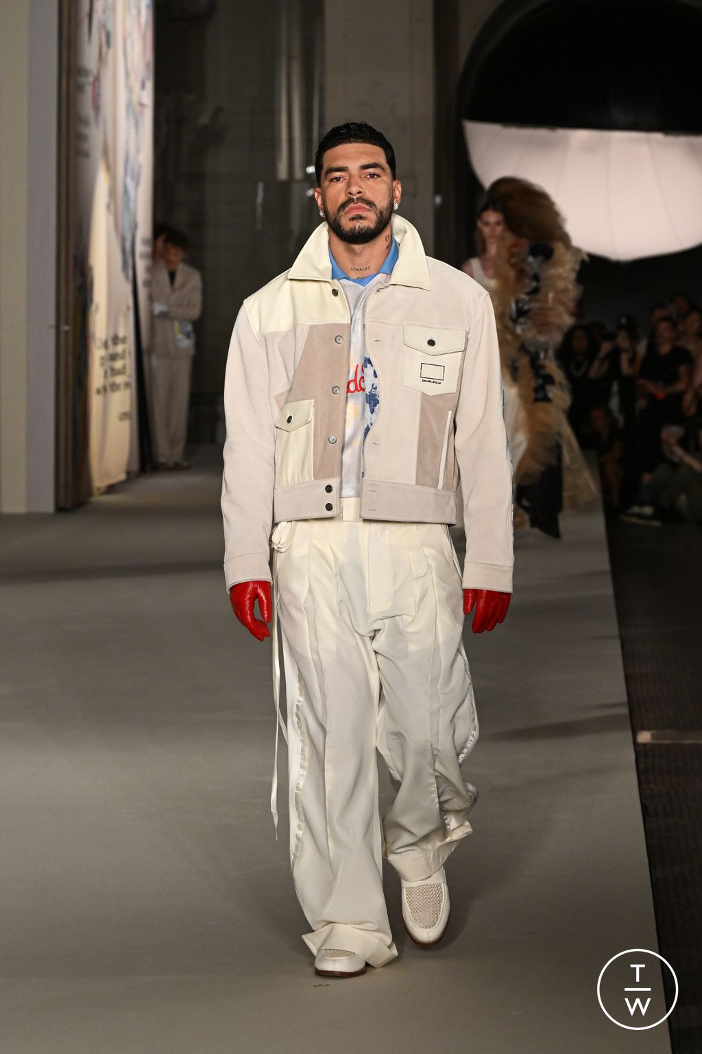 Fashion Week Paris Spring/Summer 2026 look 29 de la collection Kidsuper menswear