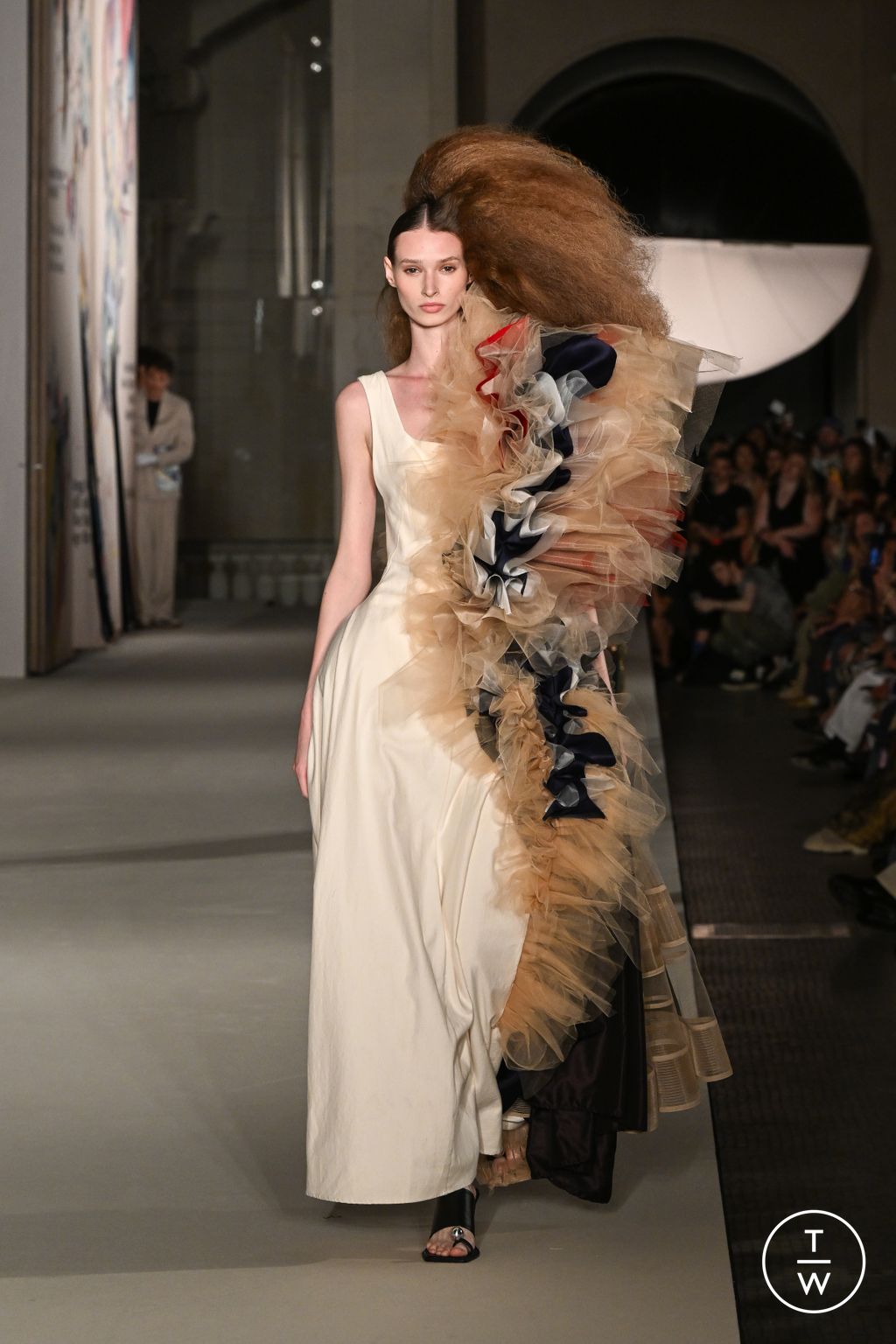 Fashion Week Paris Spring/Summer 2026 look 30 de la collection Kidsuper menswear