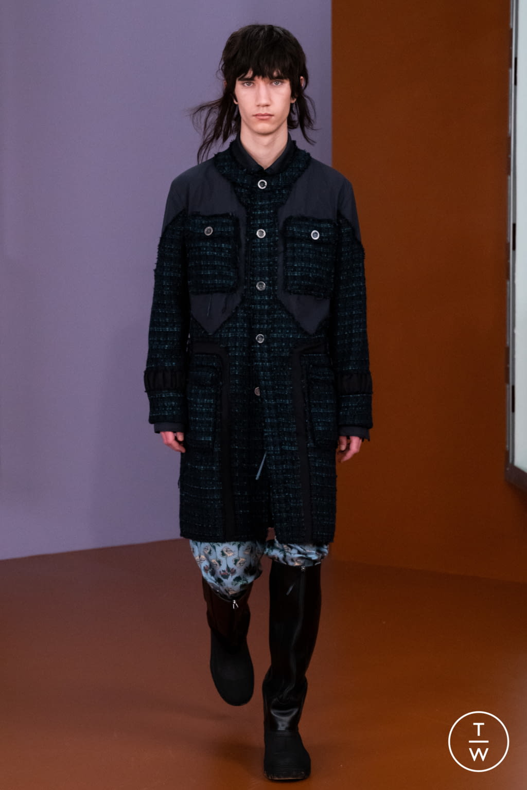 Fashion Week London Fall/Winter 2021 look 23 from the Kiko Kostadinov collection menswear