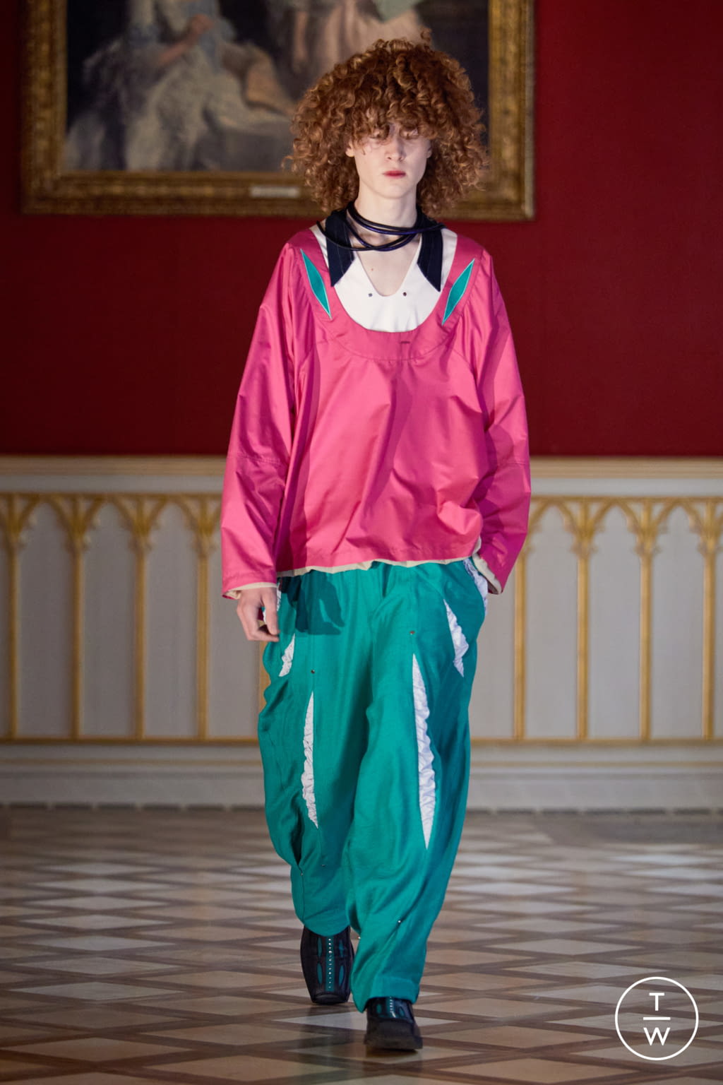 Fashion Week Paris Spring/Summer 2021 look 12 from the Kiko Kostadinov collection menswear