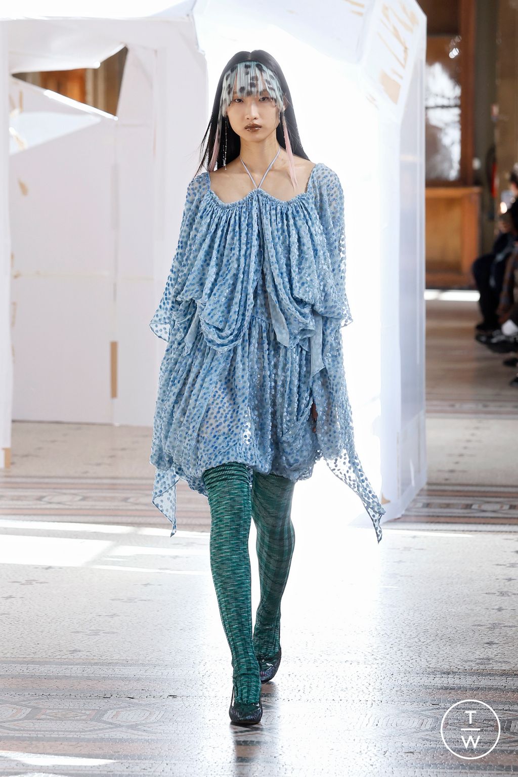 Fashion Week Paris Fall/Winter 2026 look 6 from the Kiko Kostadinov collection womenswear