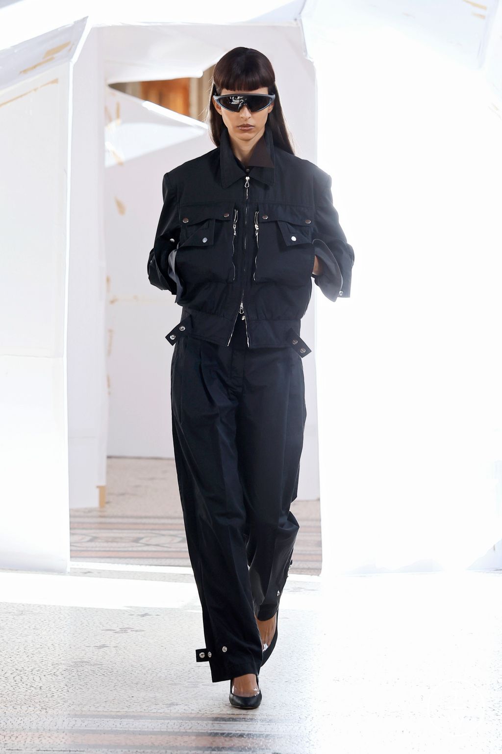 Fashion Week Paris Fall/Winter 2026 look 15 from the Kiko Kostadinov collection womenswear