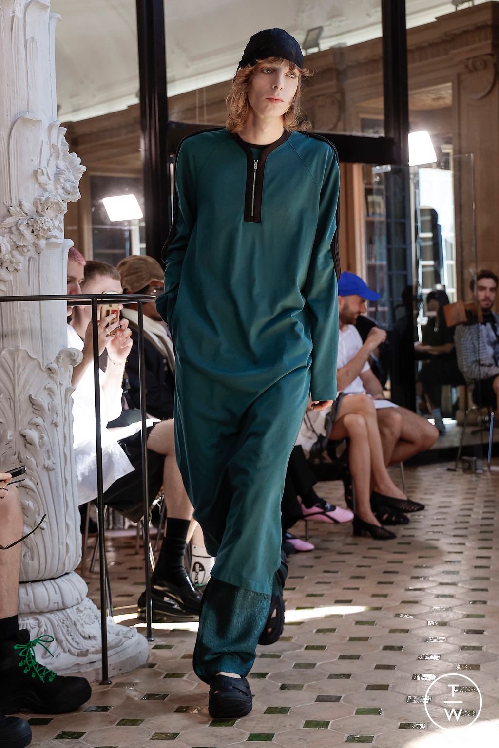 Fashion Week Paris Spring/Summer 2024 look 7 from the Kiko Kostadinov collection menswear