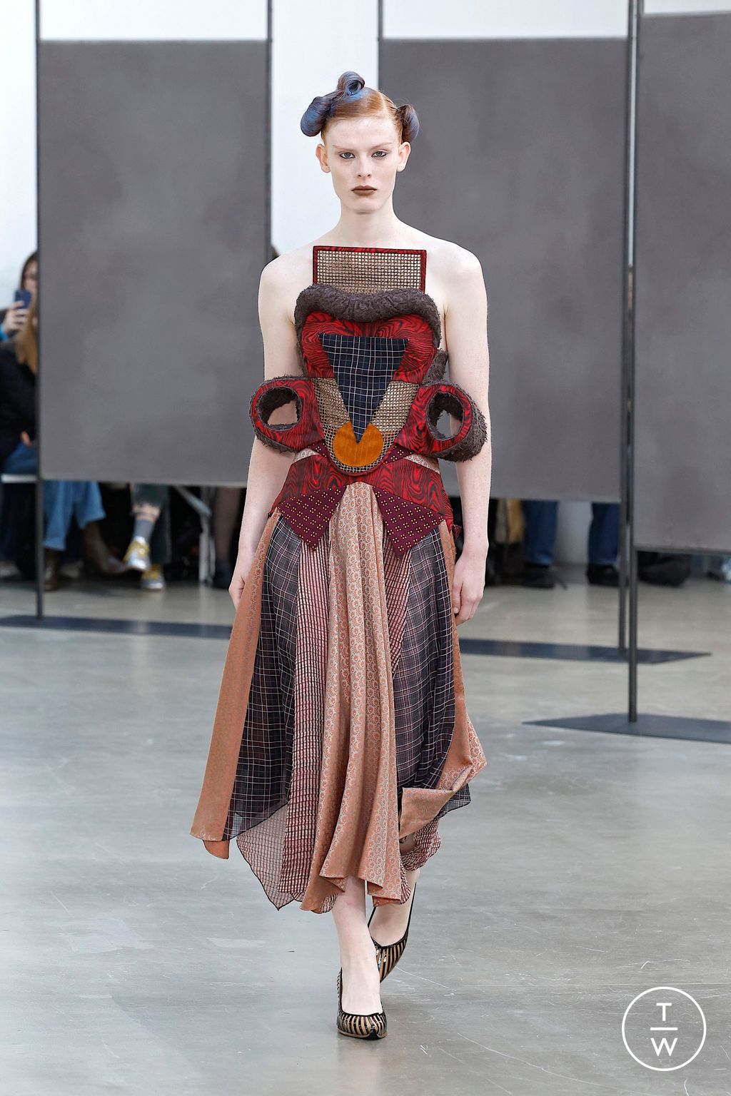 Fashion Week Paris Spring/Summer 2026 look 12 from the Kiko Kostadinov collection 女装