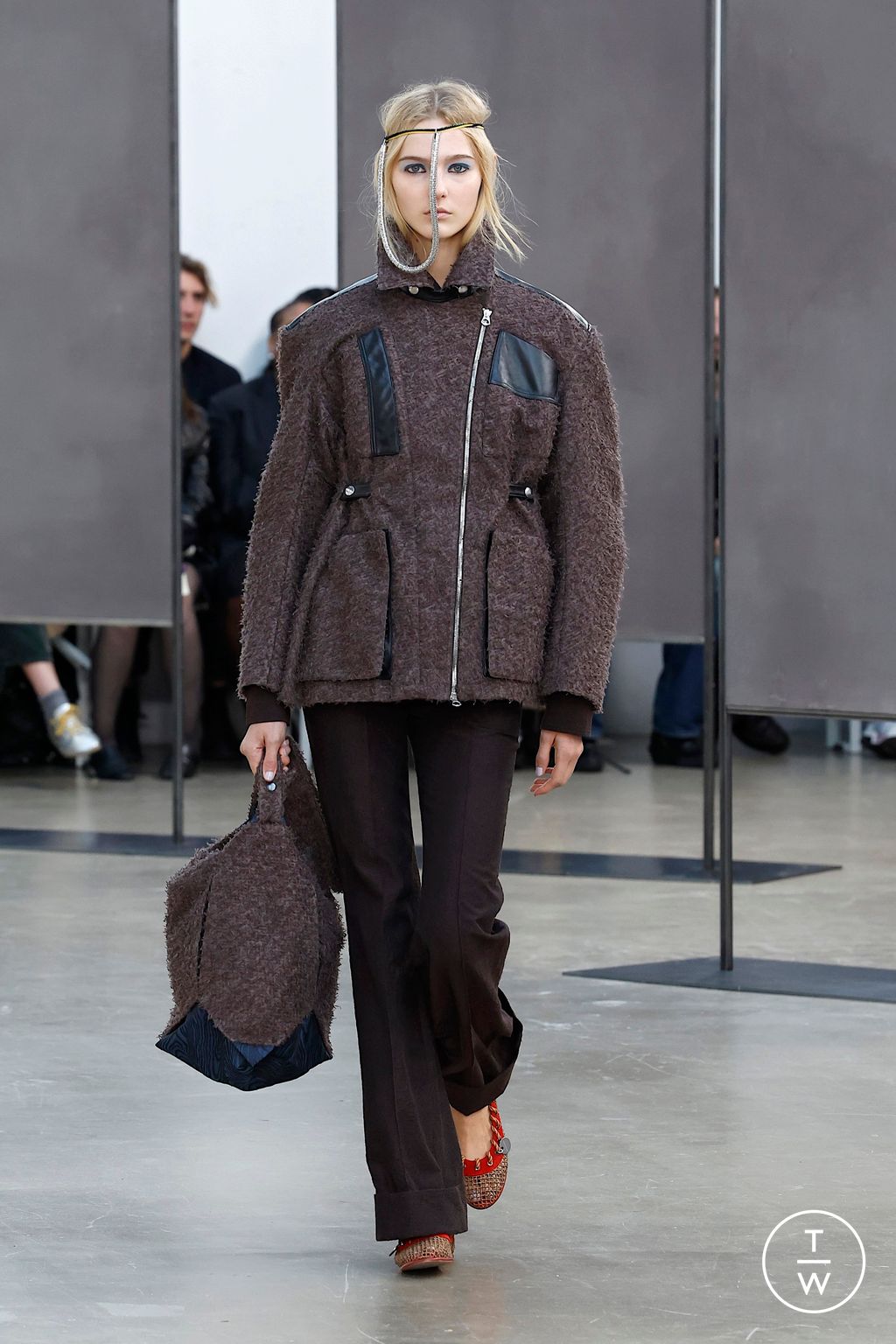 Fashion Week Paris Spring/Summer 2026 look 27 from the Kiko Kostadinov collection womenswear