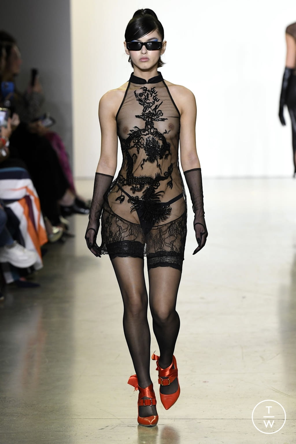 Fashion Week New York Fall/Winter 2022 look 32 de la collection Kim Shui womenswear