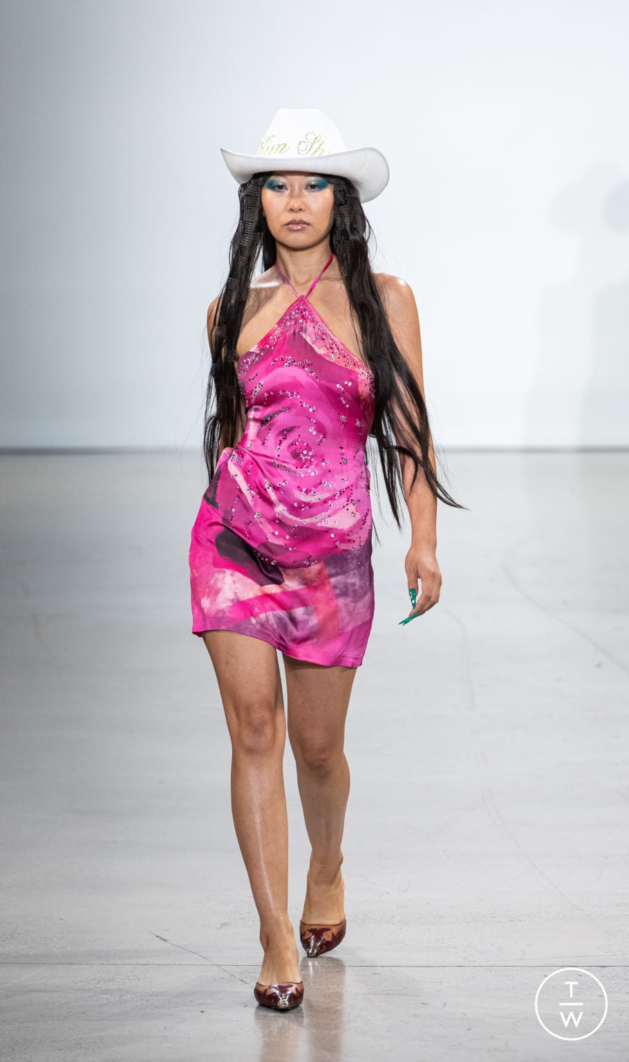 Fashion Week New York Spring/Summer 2022 look 9 from the Kim Shui collection womenswear