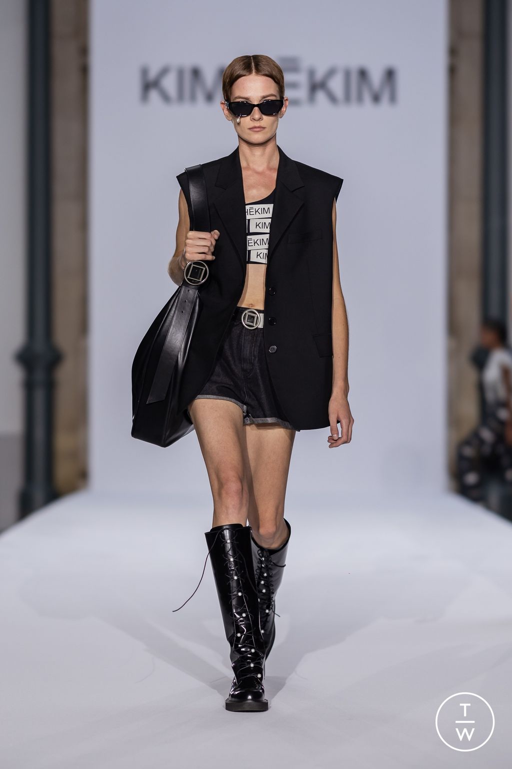 Fashion Week Paris Spring/Summer 2024 look 20 from the Kimhekim collection womenswear