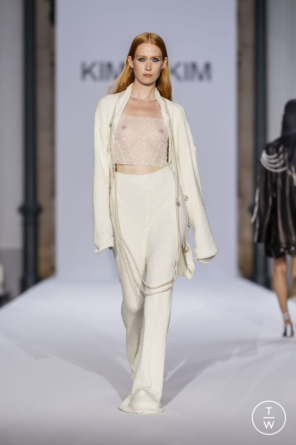 Fashion Week Paris Spring/Summer 2024 look 26 from the Kimhekim collection womenswear