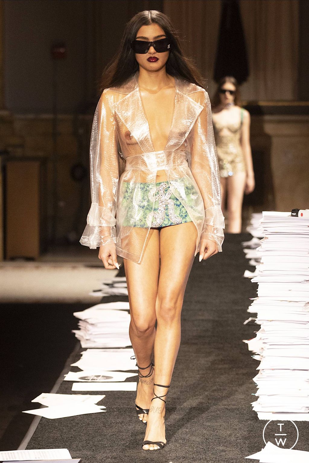 Fashion Week New York Fall/Winter 2023 look 3 from the Kim Shui collection 女装