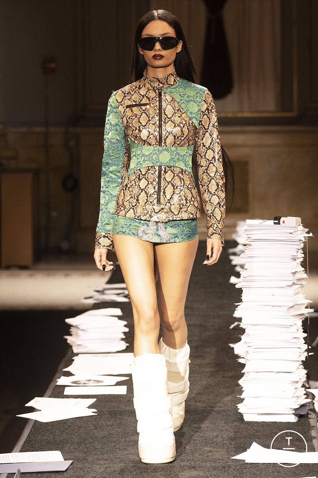 Fashion Week New York Fall/Winter 2023 look 5 from the Kim Shui collection womenswear