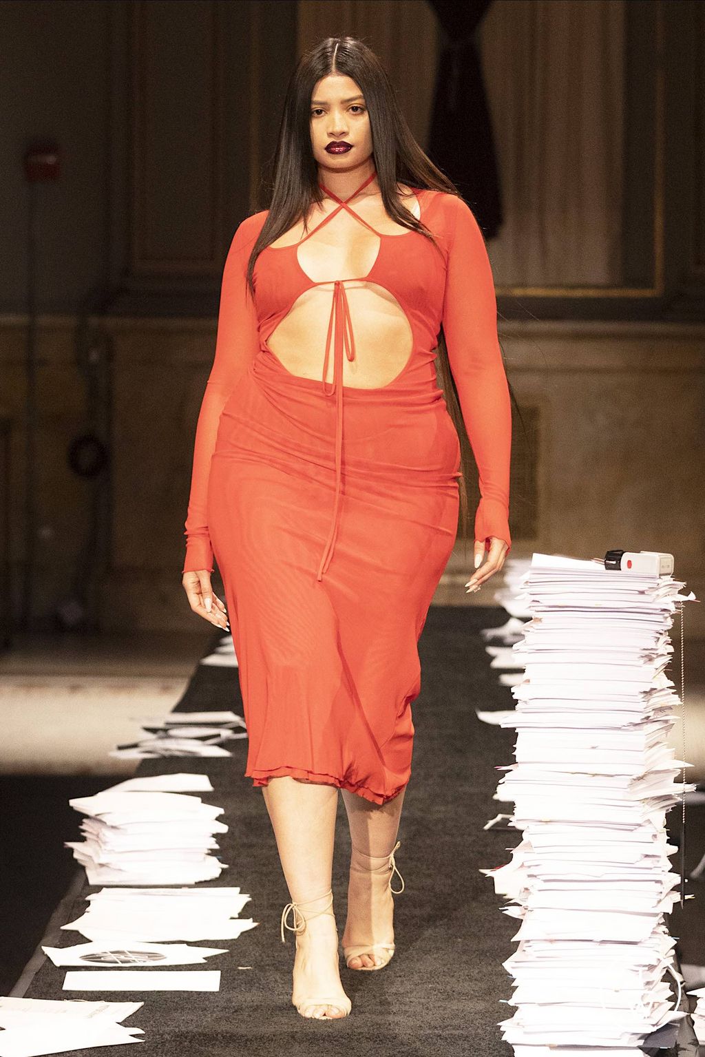 Fashion Week New York Fall/Winter 2023 look 33 de la collection Kim Shui womenswear