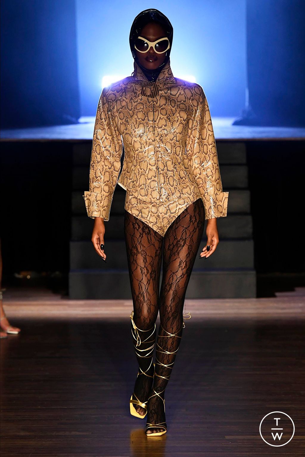 Fashion Week New York Fall/Winter 2024 look 3 de la collection Kim Shui womenswear