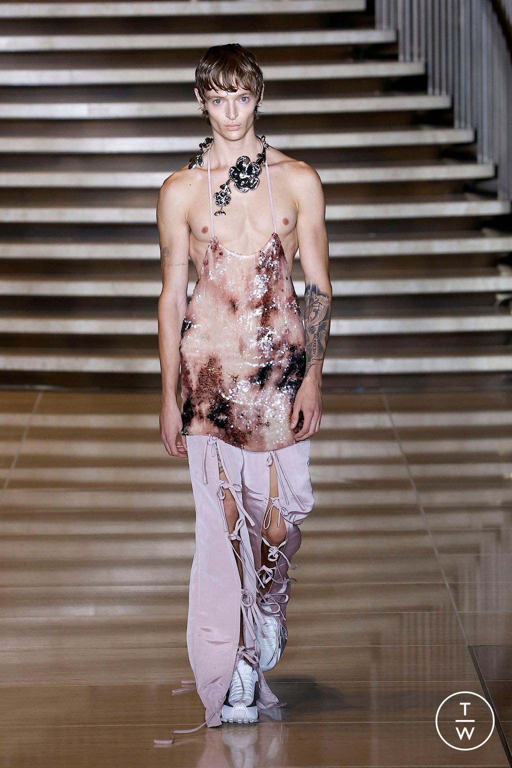 Fashion Week New York Spring/Summer 2025 look 19 from the Kim Shui collection womenswear