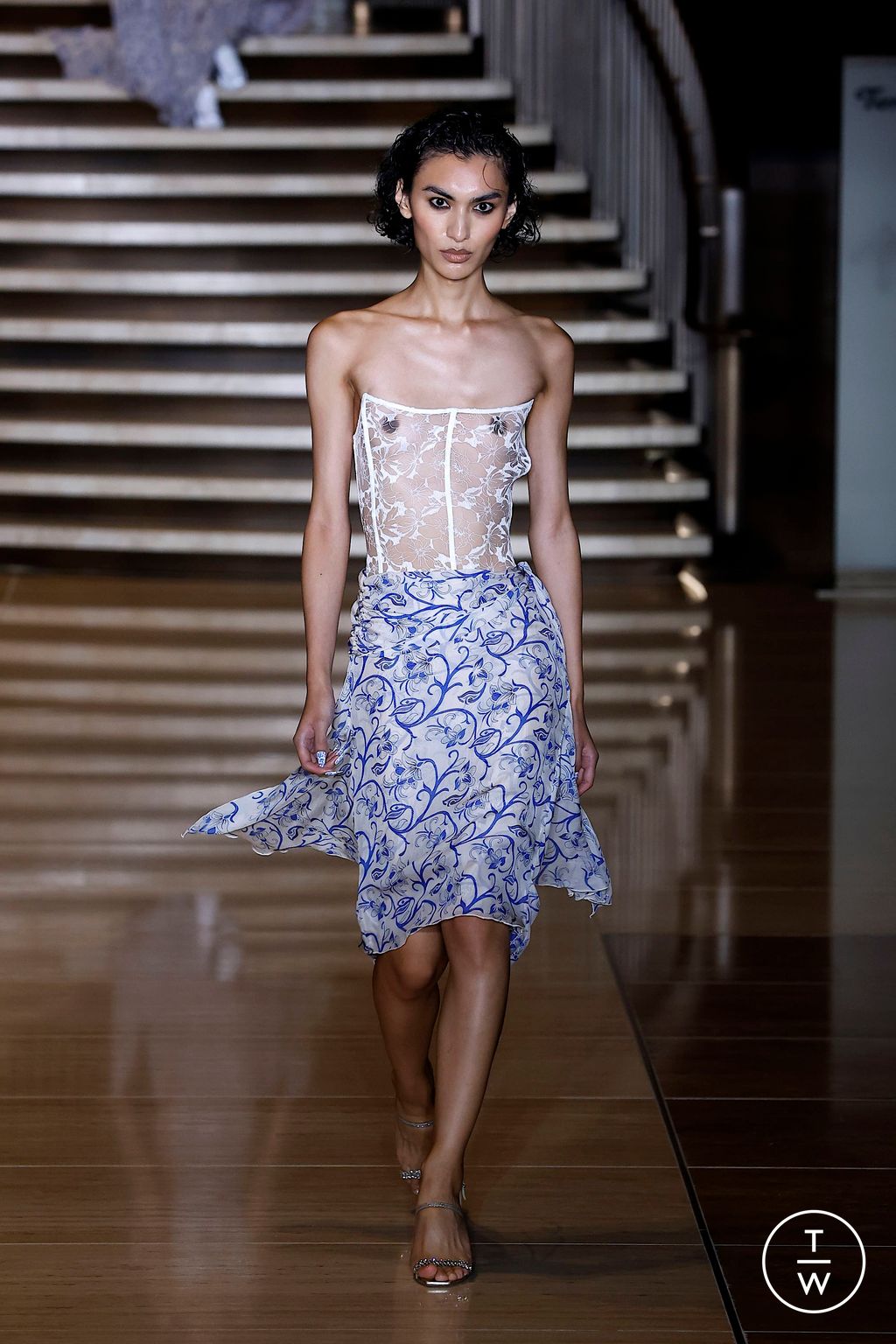 Fashion Week New York Spring/Summer 2025 look 32 from the Kim Shui collection womenswear