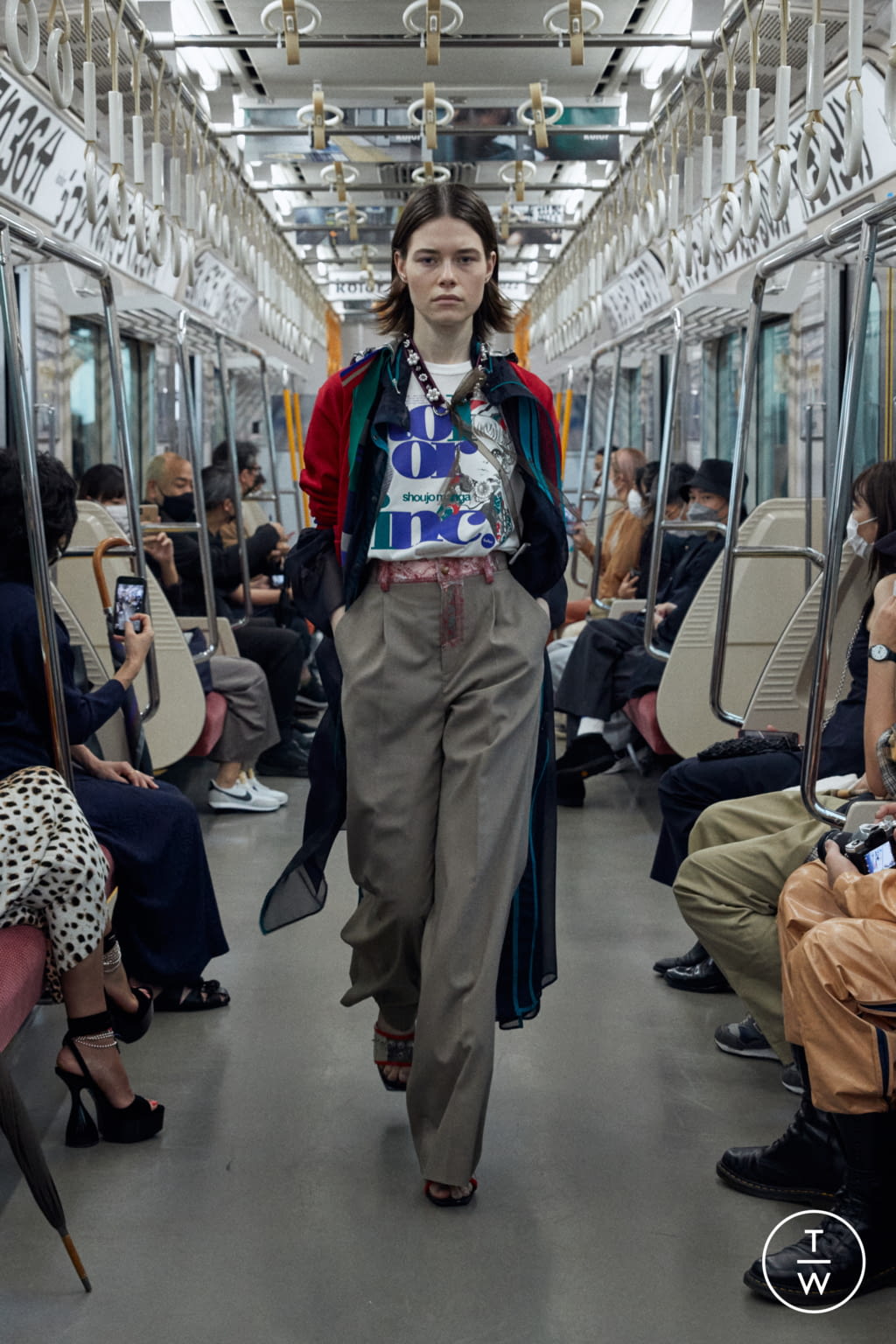 Fashion Week Paris Spring/Summer 2022 look 14 from the Kolor collection 女装