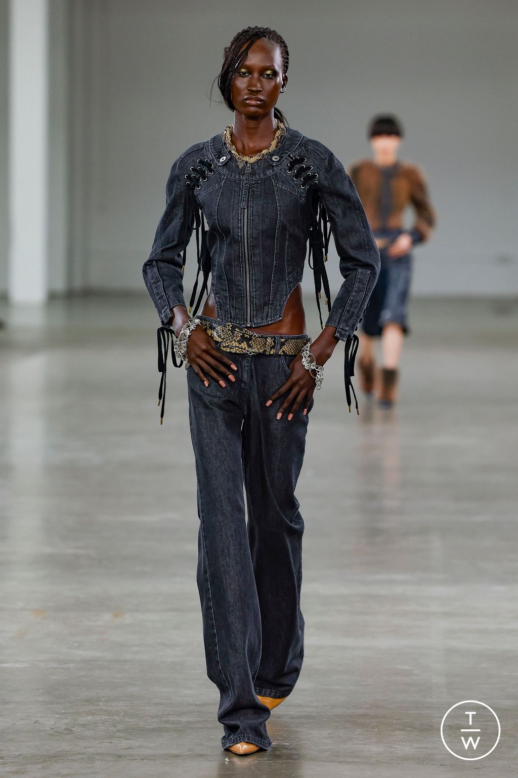 Fashion Week London Fall/Winter 2024 look 9 from the KNWLS collection womenswear