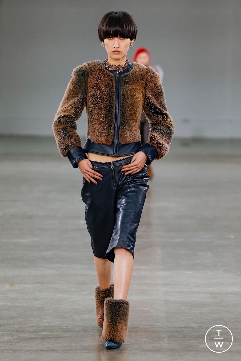 Fashion Week London Fall/Winter 2024 look 10 from the KNWLS collection 女装