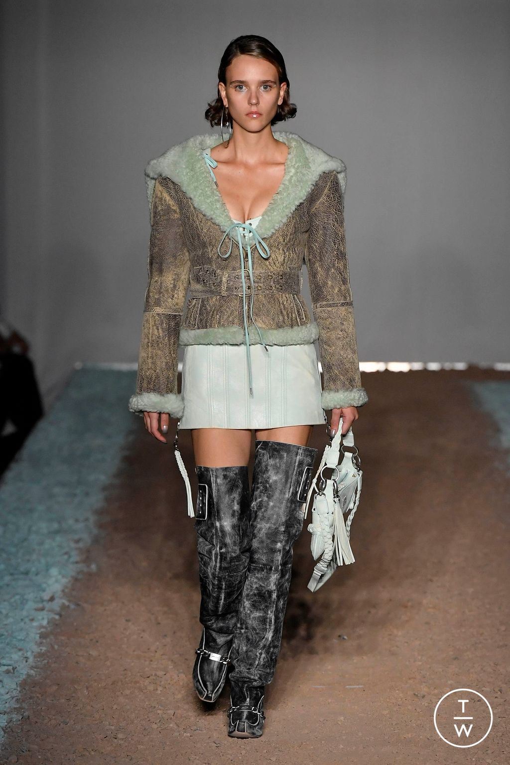 Fashion Week London Spring/Summer 2024 look 33 from the KNWLS collection womenswear
