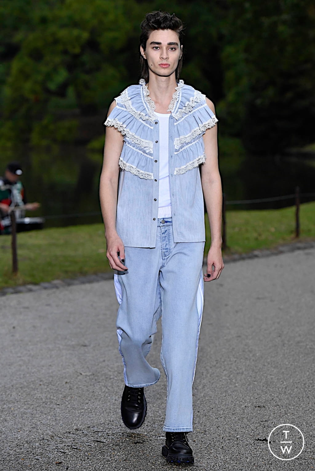 Fashion Week Paris Spring/Summer 2021 look 7 from the Koché collection womenswear