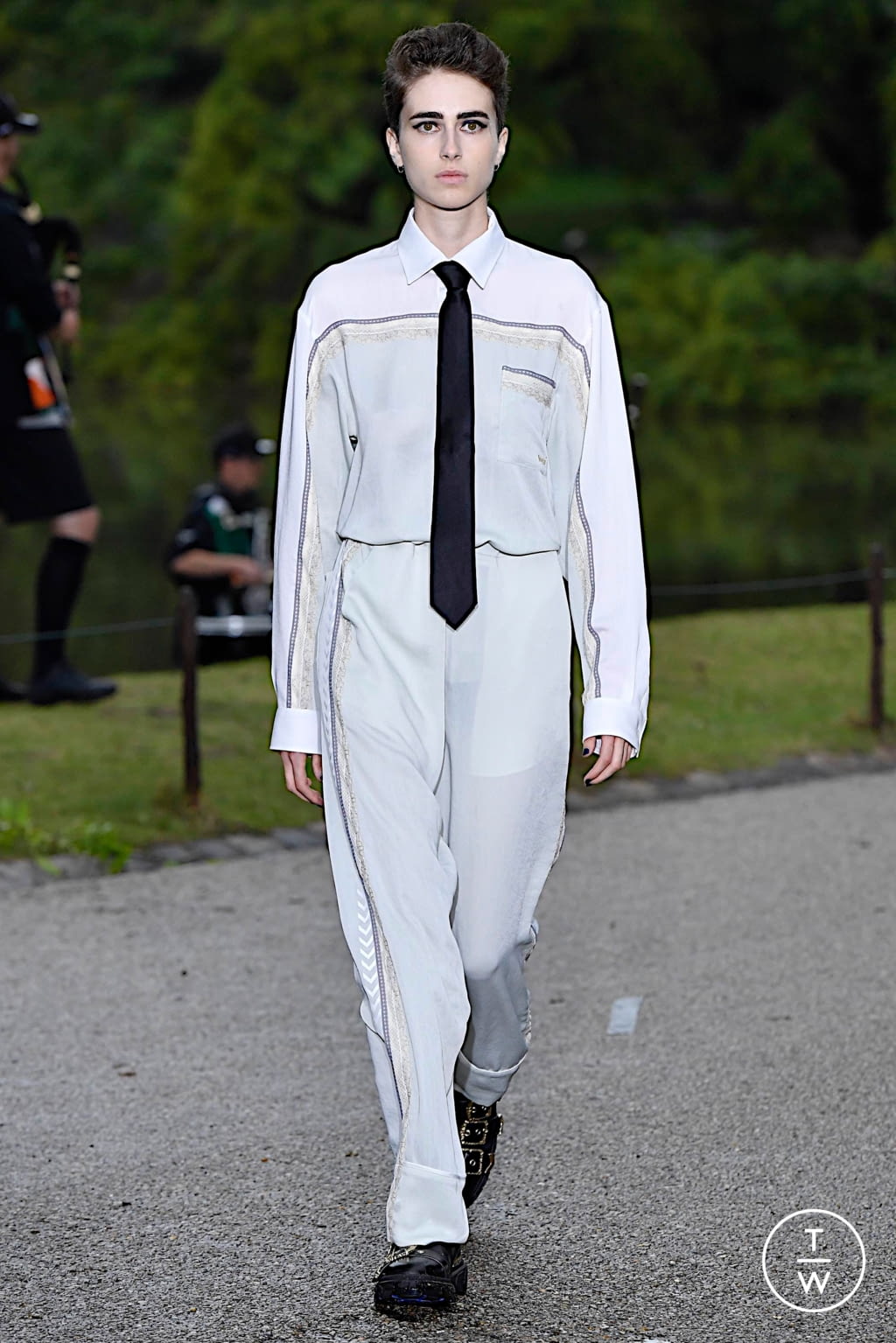 Fashion Week Paris Spring/Summer 2021 look 38 from the Koché collection womenswear