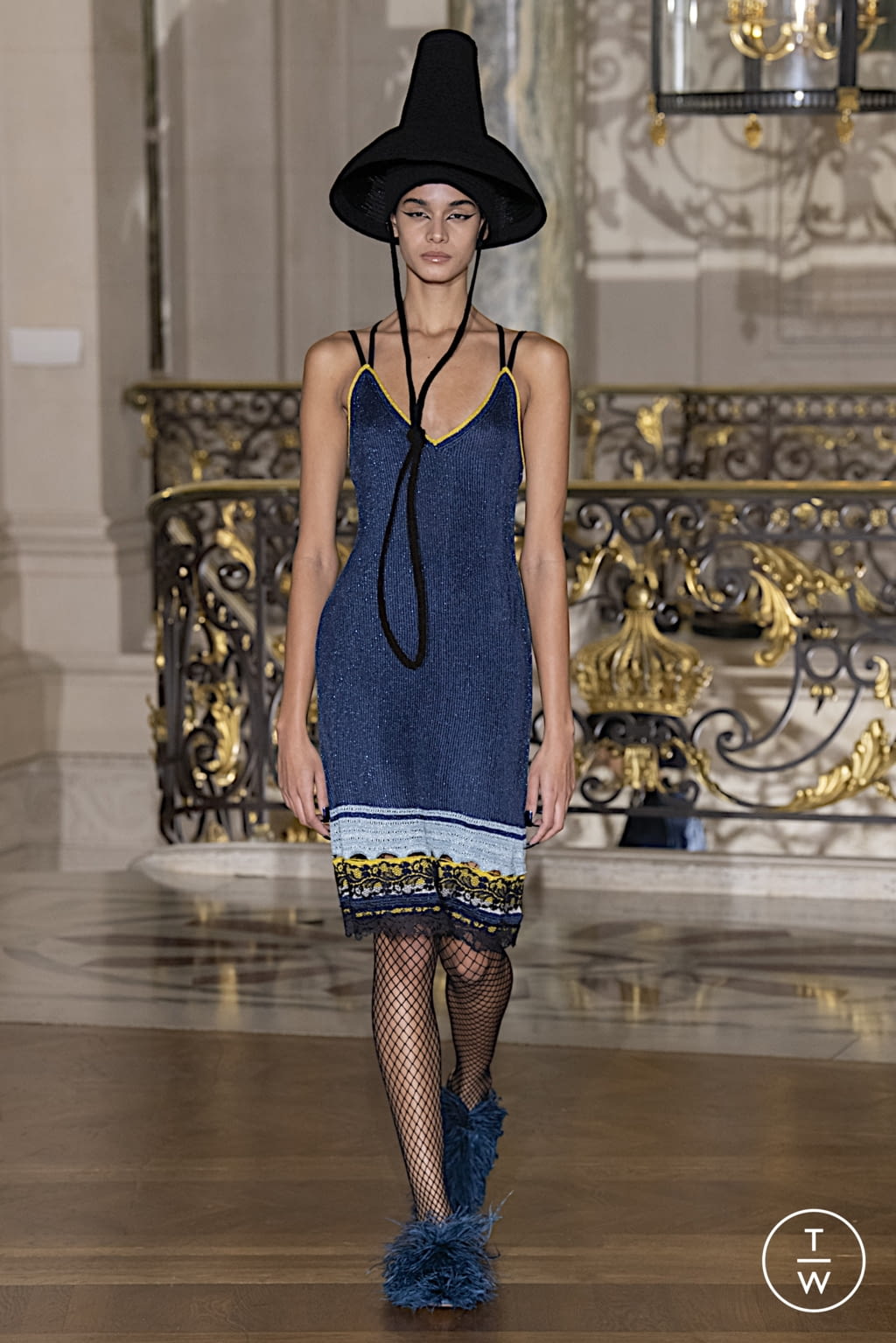 Fashion Week Paris Spring/Summer 2022 look 29 from the Koché collection womenswear