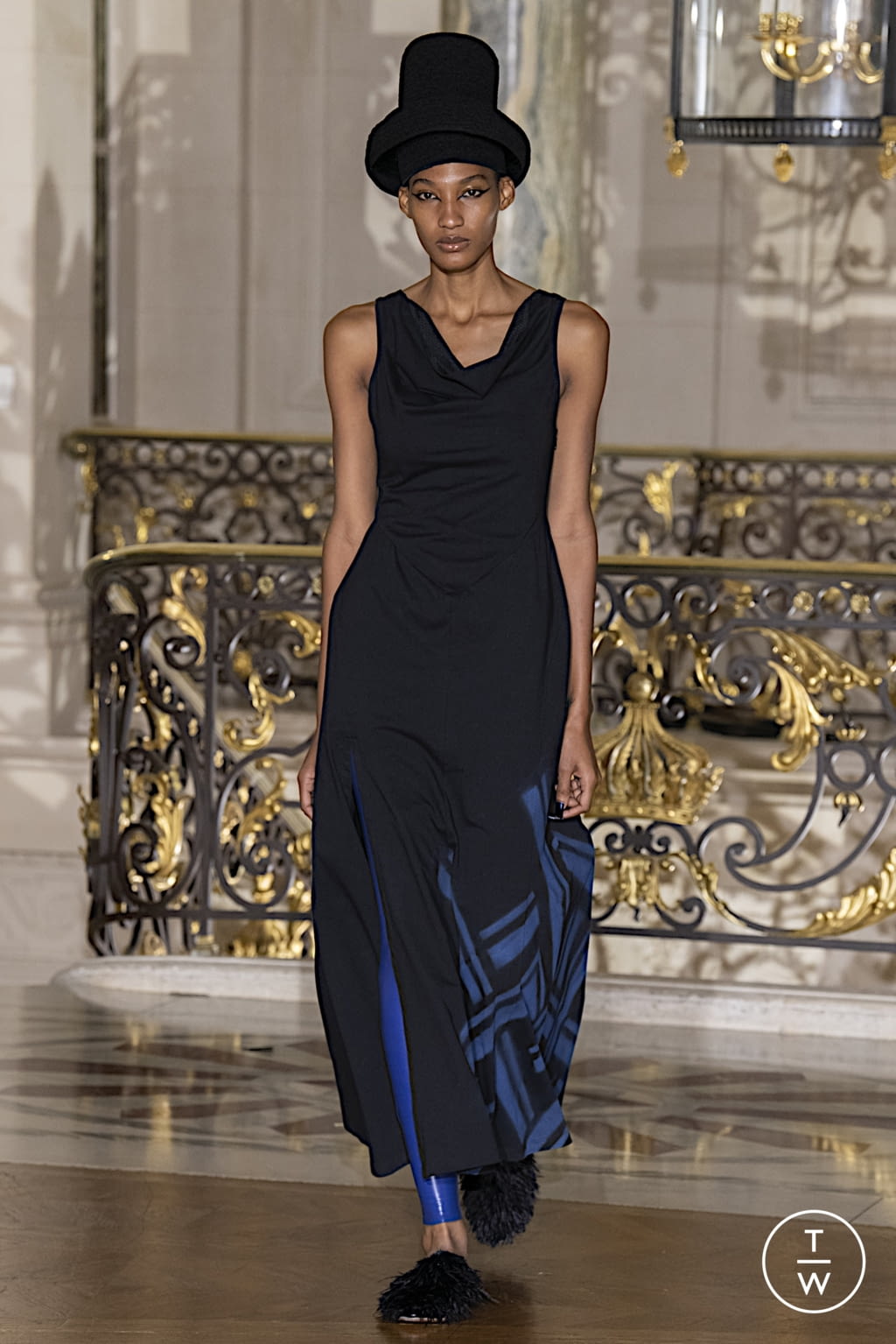 Fashion Week Paris Spring/Summer 2022 look 30 from the Koché collection womenswear