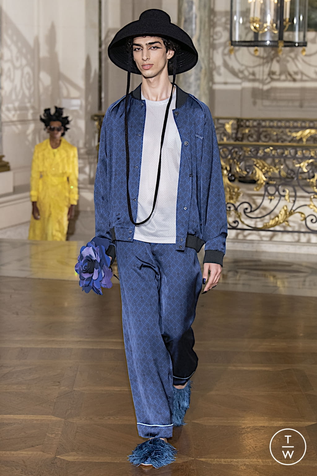 Fashion Week Paris Spring/Summer 2022 look 31 from the Koché collection womenswear
