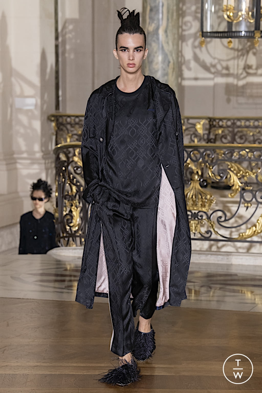 Fashion Week Paris Spring/Summer 2022 look 37 from the Koché collection womenswear
