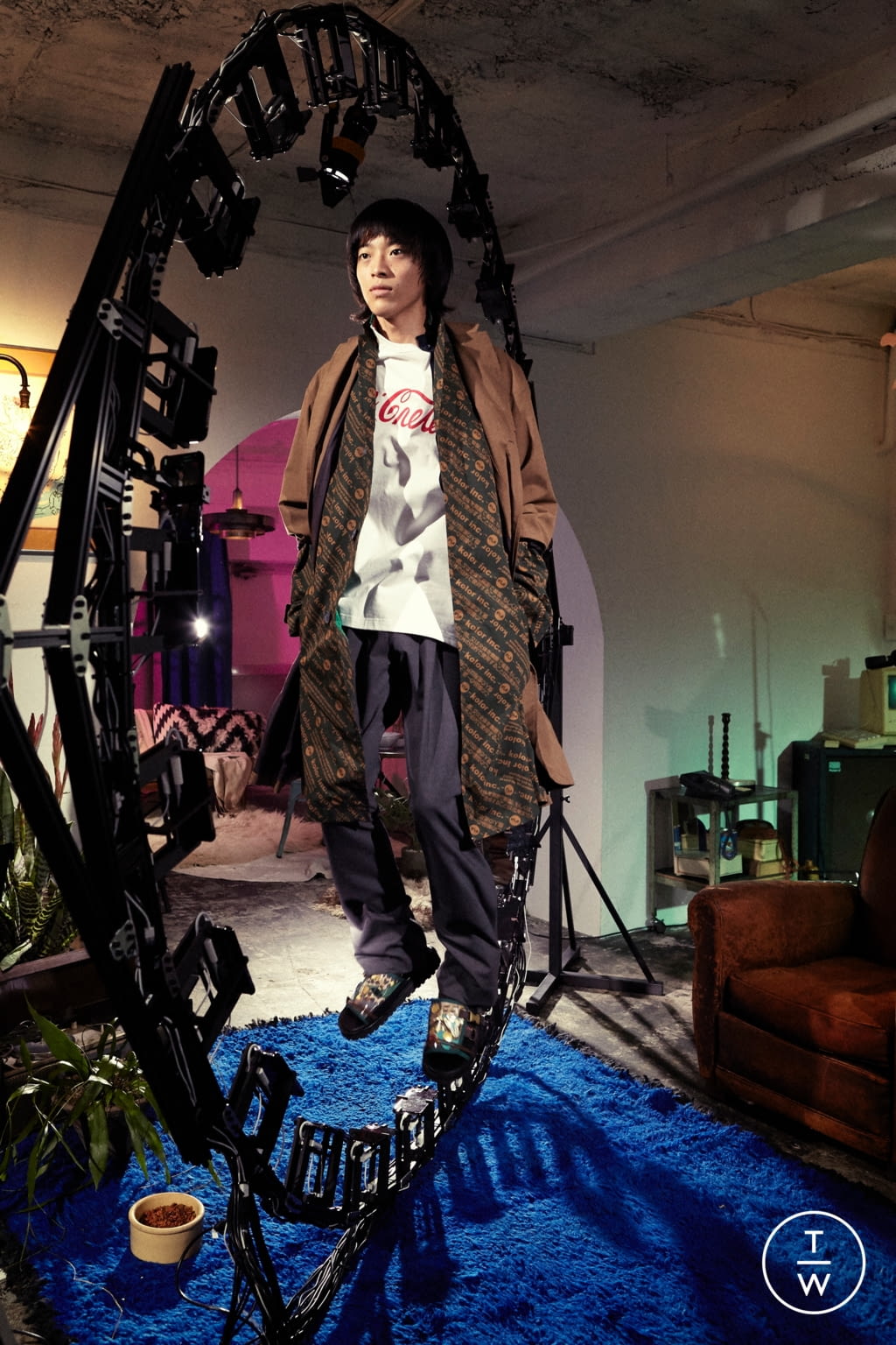 Fashion Week Paris Spring/Summer 2021 look 23 from the Kolor collection 男装