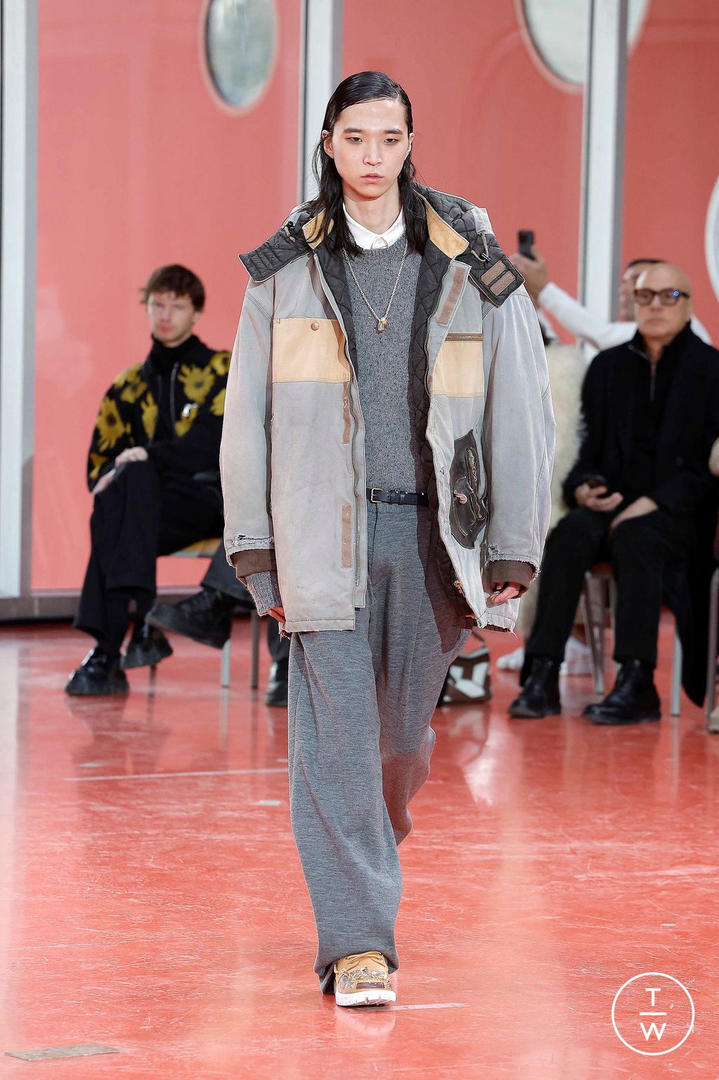 Fashion Week Paris Fall/Winter 2024 look 4 from the Kolor collection 男装