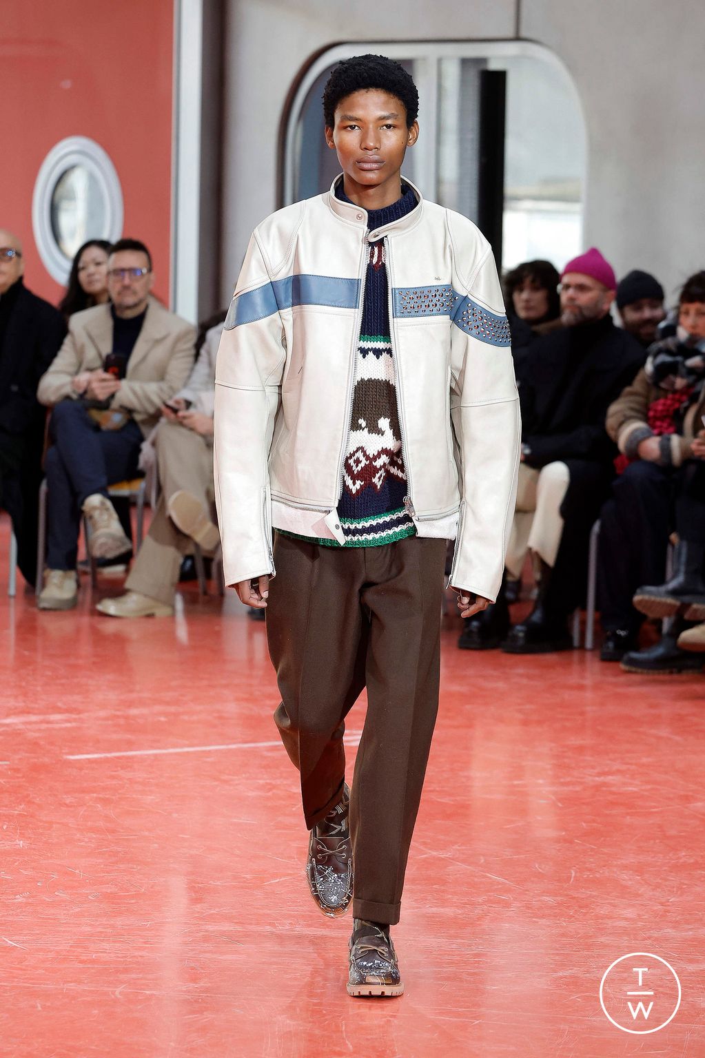 Fashion Week Paris Fall/Winter 2024 look 5 from the Kolor collection menswear