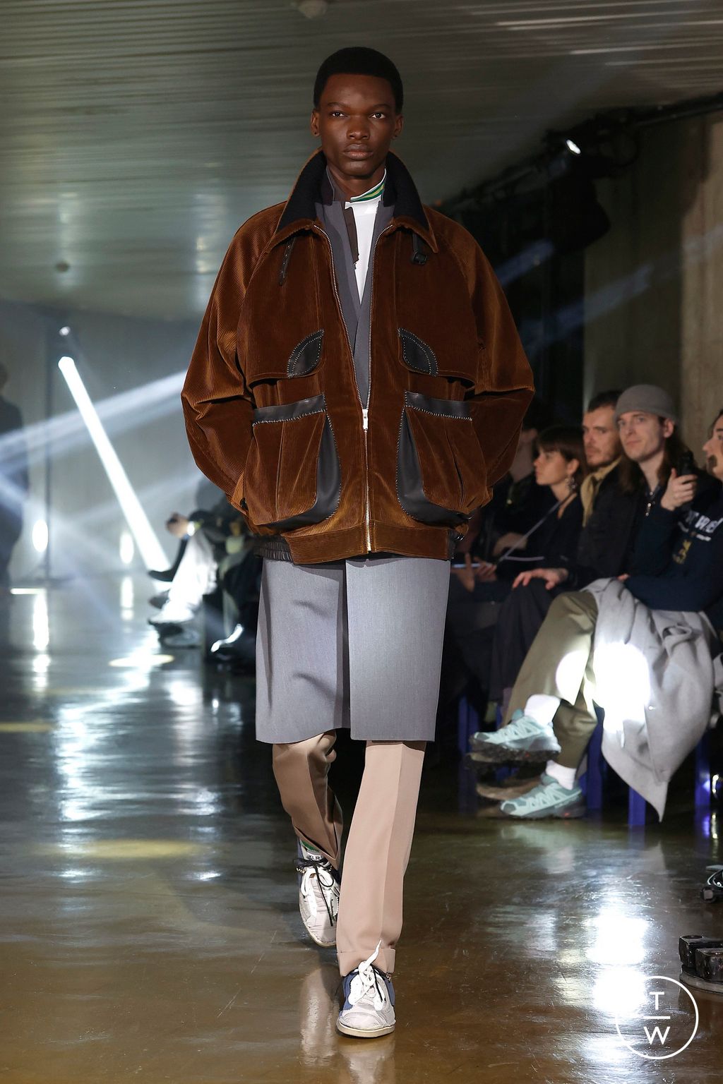 Fashion Week Paris Fall/Winter 2025 look 39 from the Kolor collection menswear