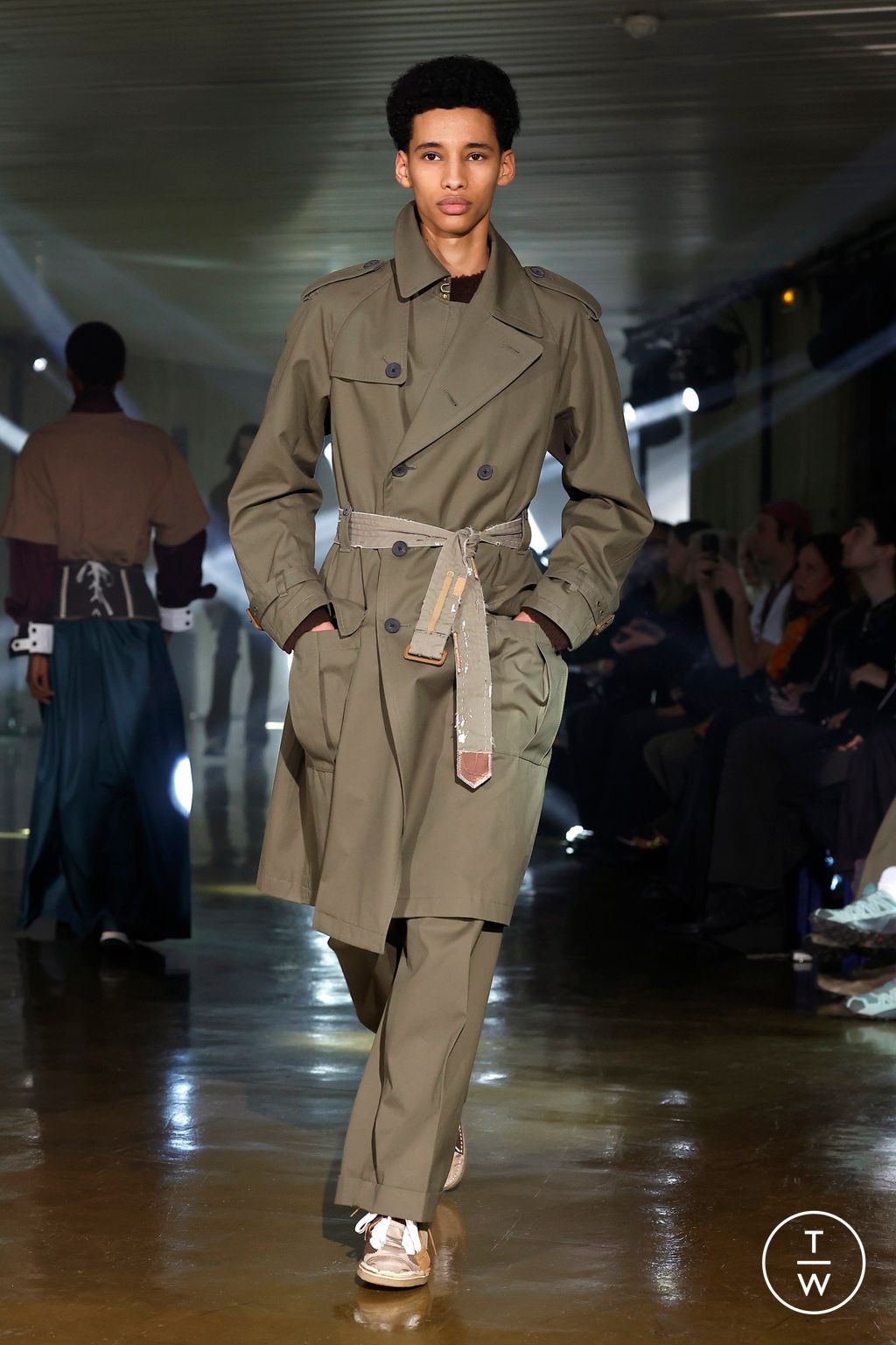 Fashion Week Paris Fall/Winter 2025 look 42 from the Kolor collection menswear