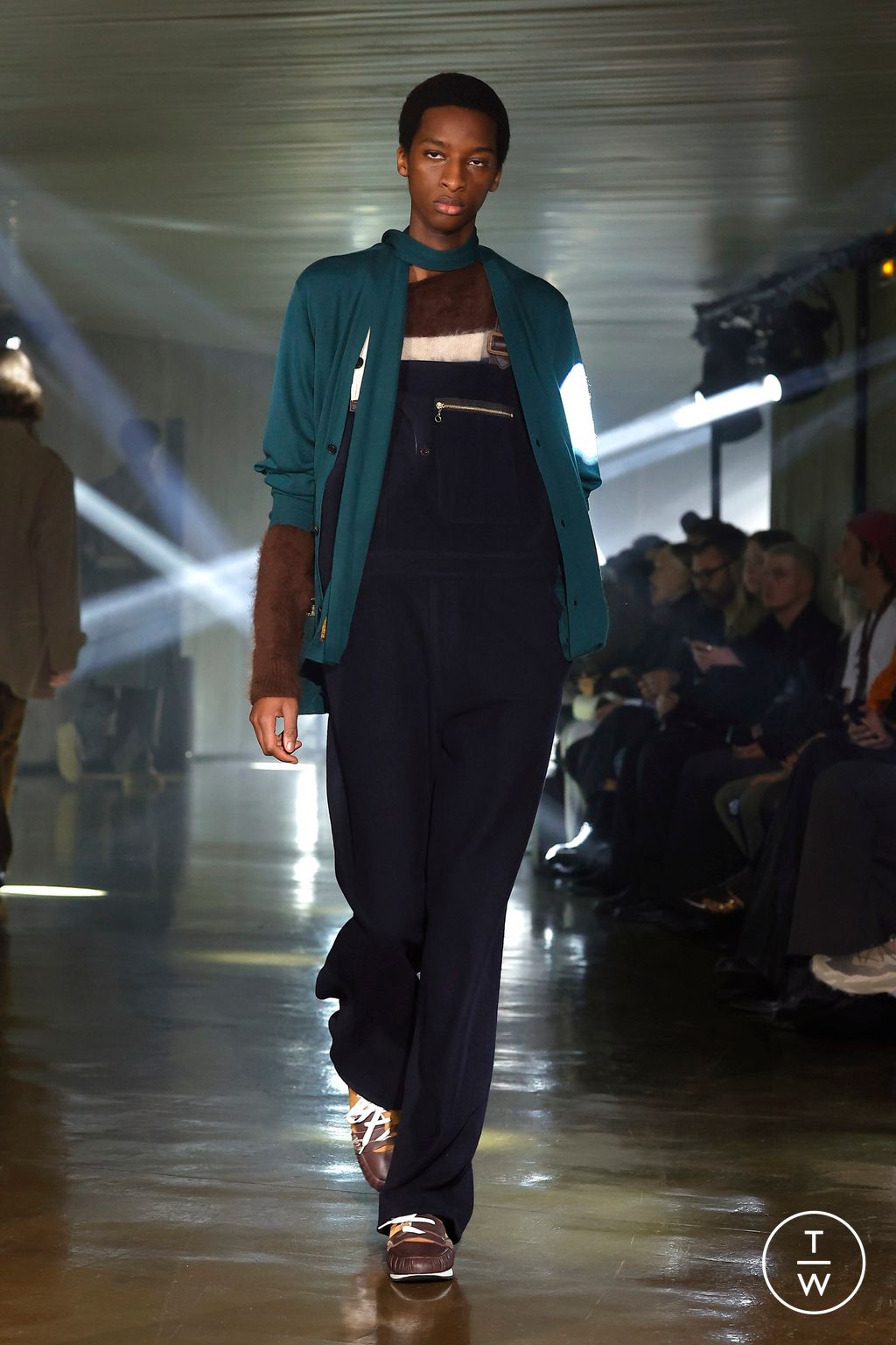 Fashion Week Paris Fall/Winter 2025 look 47 from the Kolor collection menswear