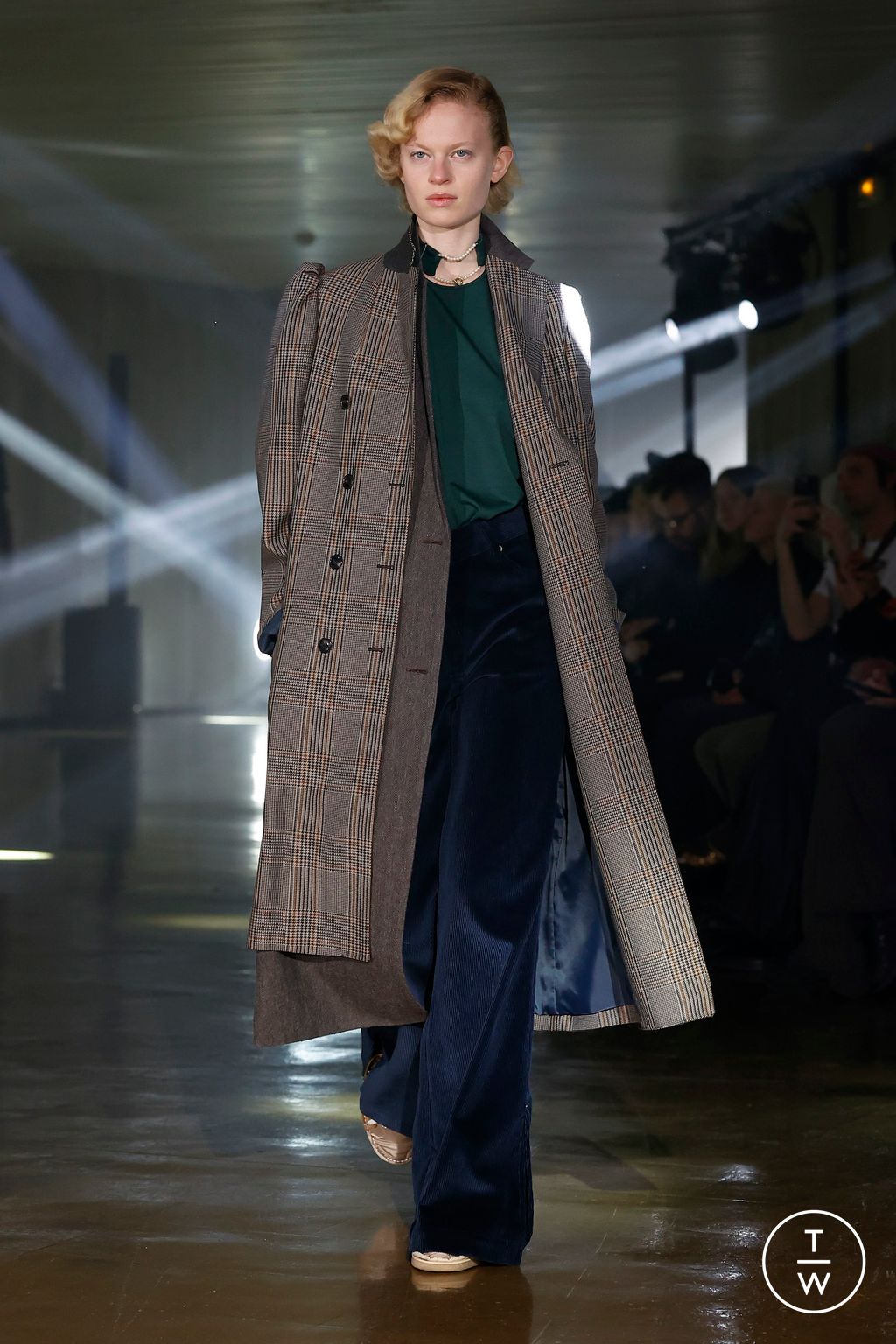 Fashion Week Paris Fall/Winter 2025 look 51 from the Kolor collection menswear