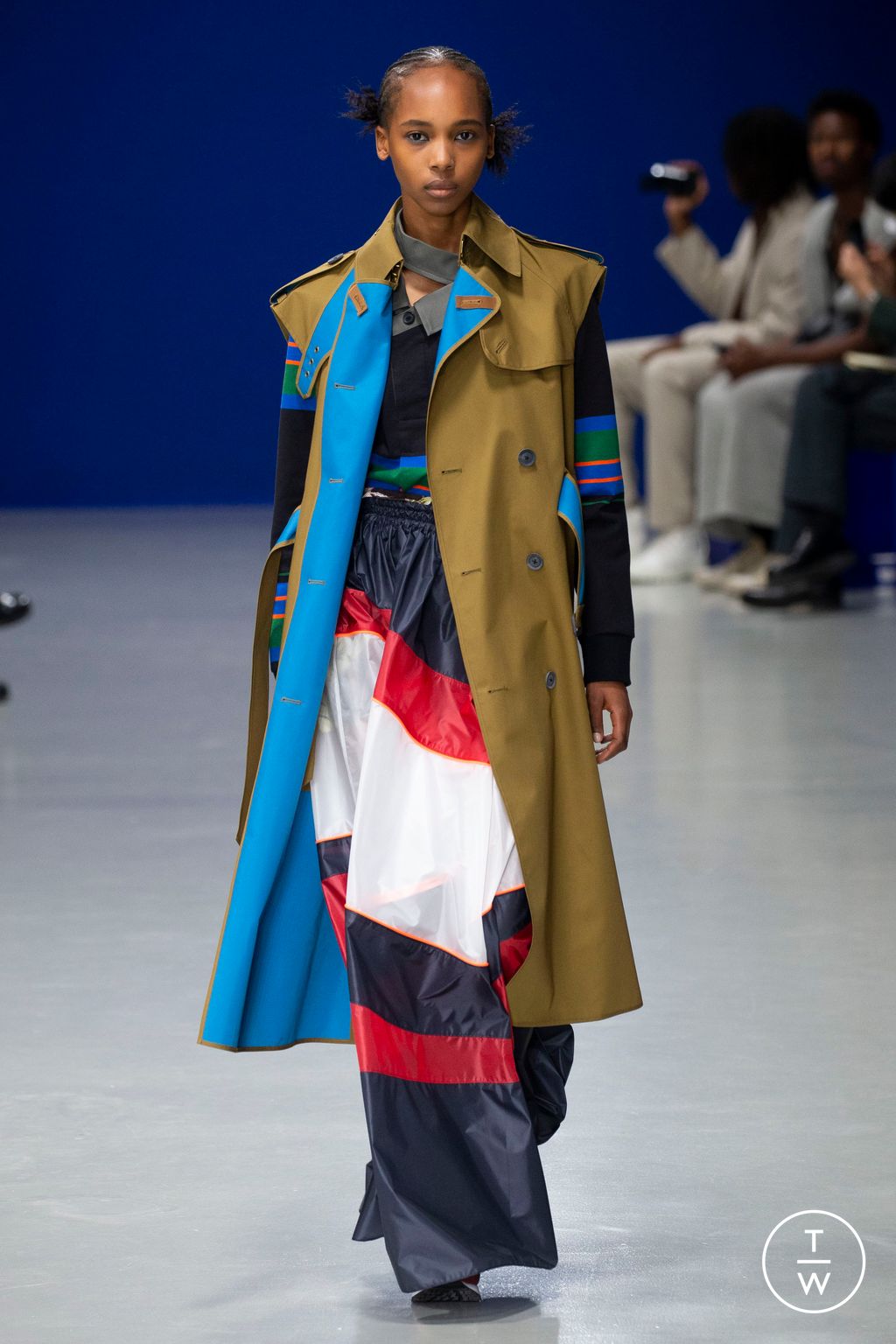 Fashion Week Paris Spring/Summer 2023 look 1 de la collection Kolor menswear