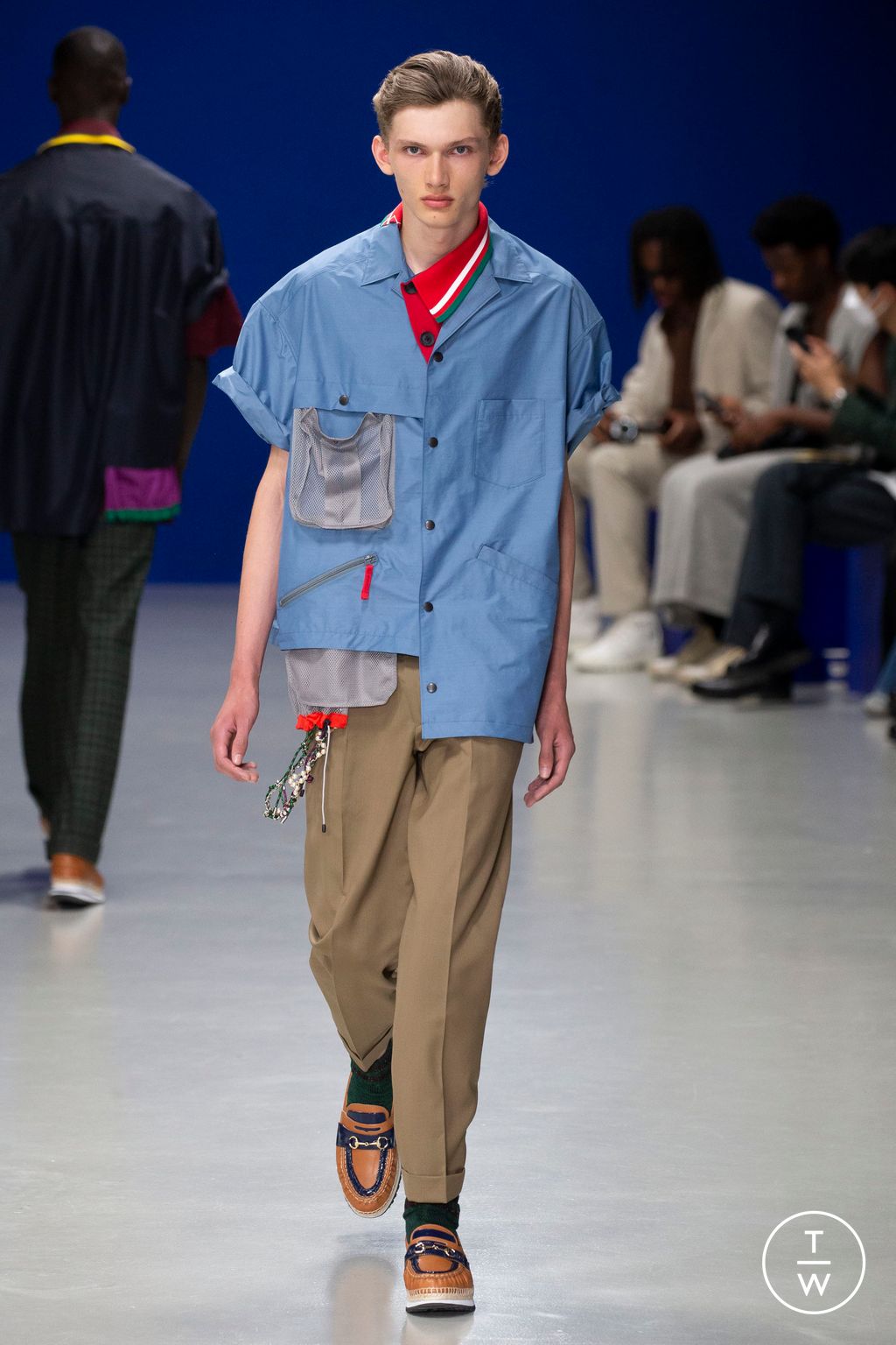 Fashion Week Paris Spring/Summer 2023 look 8 from the Kolor collection 男装