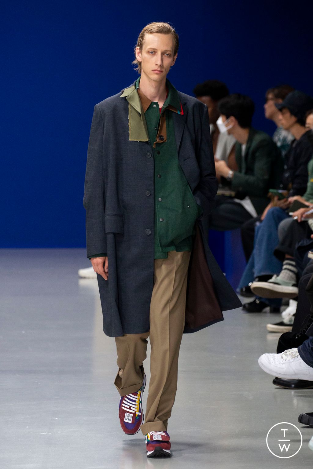 Fashion Week Paris Spring/Summer 2023 look 36 from the Kolor collection 男装