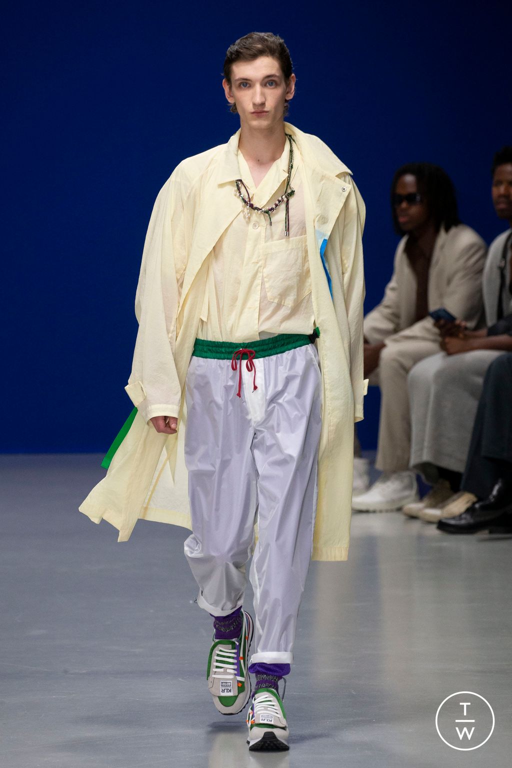 Fashion Week Paris Spring/Summer 2023 look 45 from the Kolor collection 男装