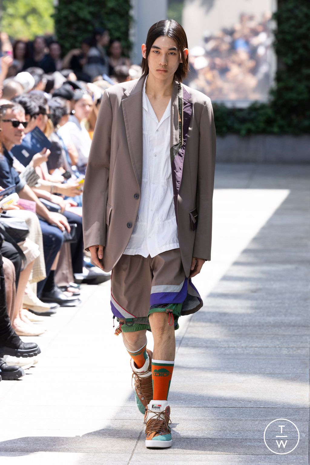 Fashion Week Paris Spring/Summer 2024 look 8 from the Kolor collection menswear