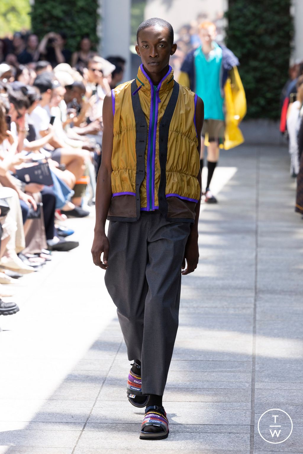 Fashion Week Paris Spring/Summer 2024 look 15 from the Kolor collection 男装