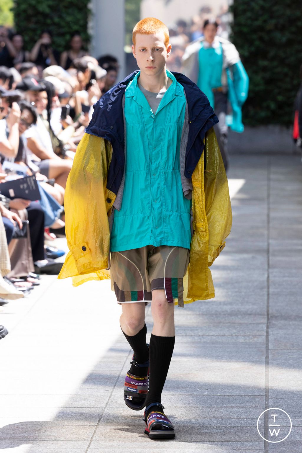 Fashion Week Paris Spring/Summer 2024 look 16 de la collection Kolor menswear
