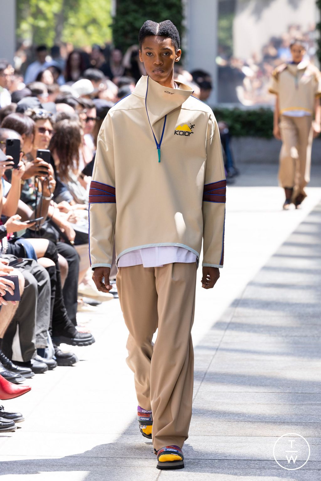 Fashion Week Paris Spring/Summer 2024 look 20 from the Kolor collection menswear