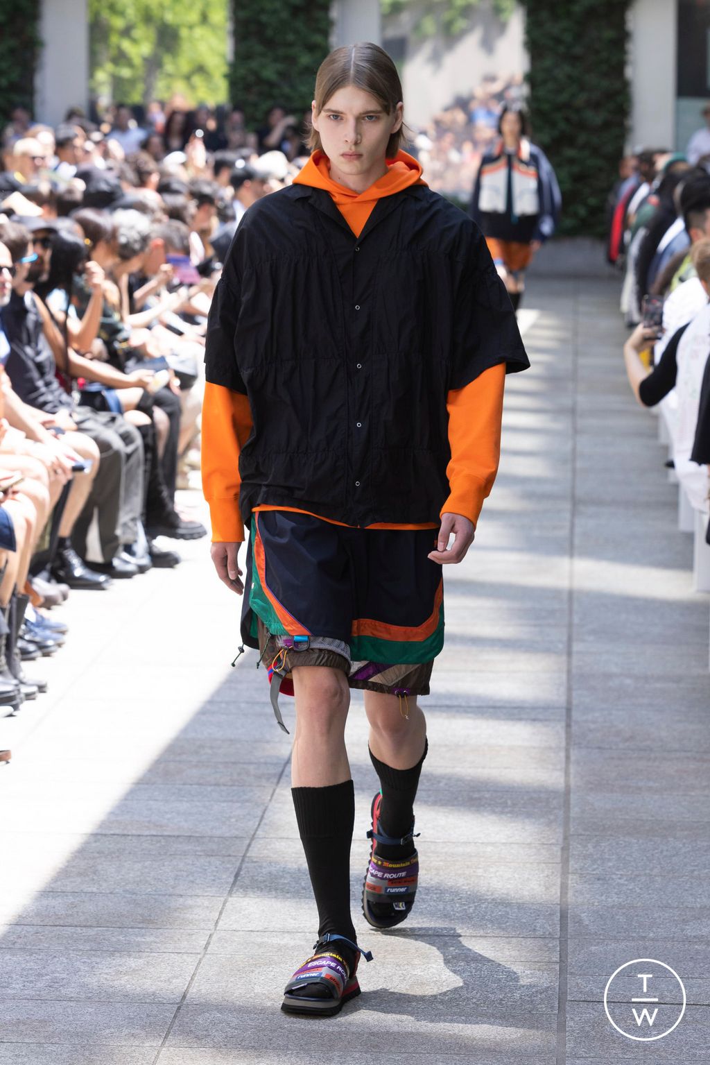 Fashion Week Paris Spring/Summer 2024 look 29 from the Kolor collection menswear